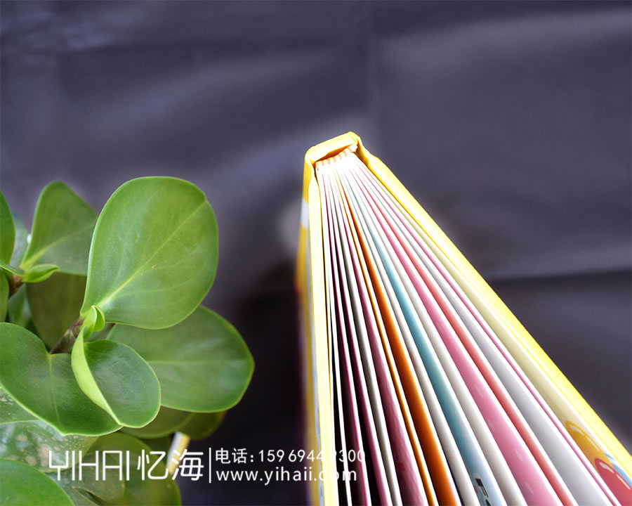 憶海文化幼兒園畢業(yè)紀(jì)念冊(cè)制作，給幼兒園小朋友最好的禮物